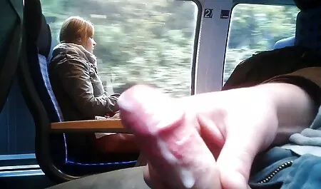 男は彼の眠っている妻の後部の後ろに雌犬をファックする 女性 エステ エロ 動画
