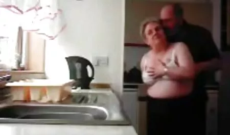 女の子ゾーイはメスティーソに自分自身を捧げています 女性 マッサージ 無料 動画