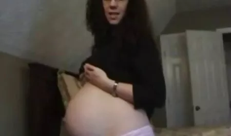時計仕掛けの女の子SofyaStarを持つ彼女のオンチャット エロ 動画 女性 マッサージ 師