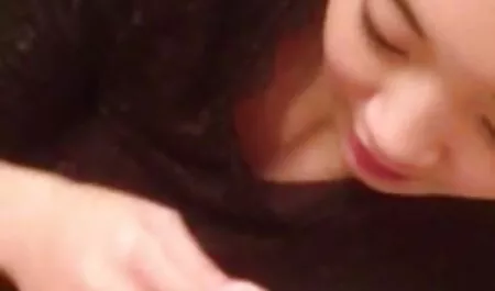 ショッピングと性交のお手伝い 女性 マッサージ 師 セックス 動画