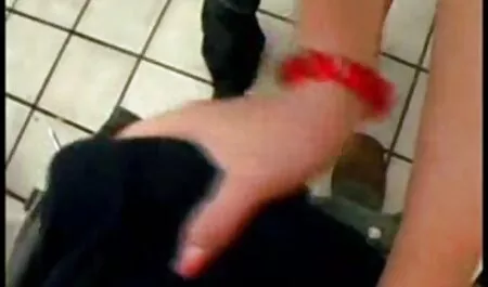 キャスティングの前に、金髪の 女性 エステ エロ 動画