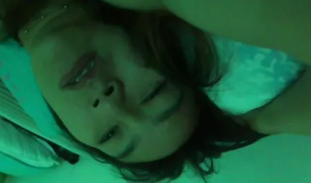 男性クソ美Romi雨で洗濯室 女性 マッサージ 動画