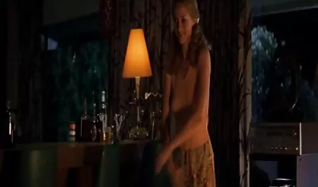 セクシーストリッパ マッサージ 女性 動画